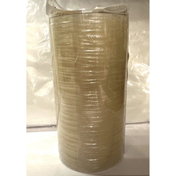 The Perfect Christmas Candle Frosted Cranberry Scented 6” Burns 85 Hours SEALED - Picture 6 of 7